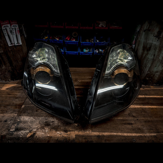 Nissan 350Z Custom Headlights — Gloss Black + Gold