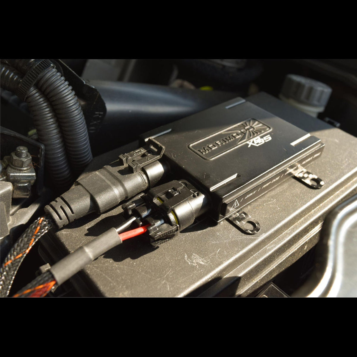 Morimoto XB35 2.0 ballast installed
